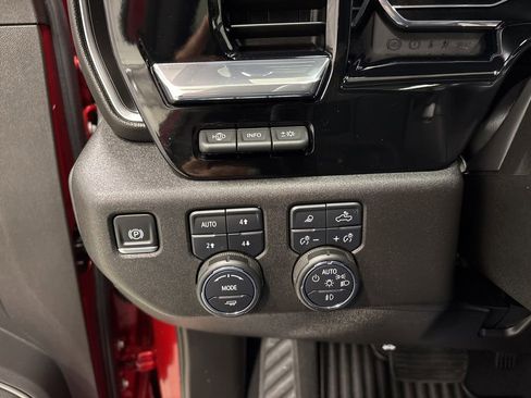 Used 2025 Chevrolet Silverado 3500 LTZ w/ Trail Boss Package AWD/4WD image 26