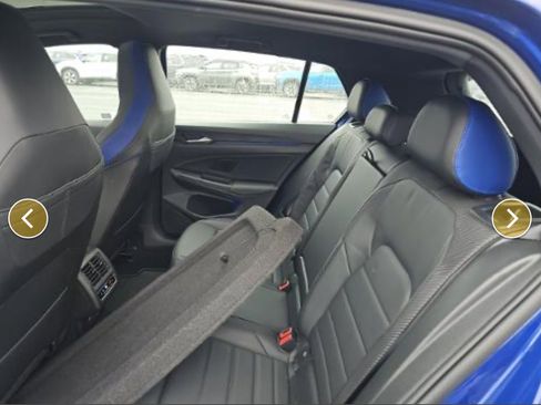 Used 2024 Volkswagen Golf R image 7