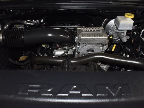 Used 2023 RAM 1500 Big Horn AWD/4WD image 35