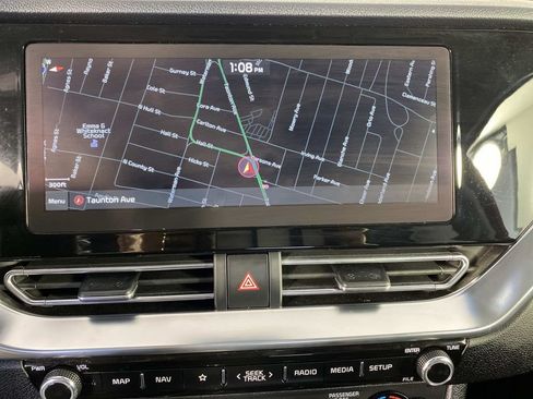 Used 2022 Kia Niro Touring Special Edition FWD image 21