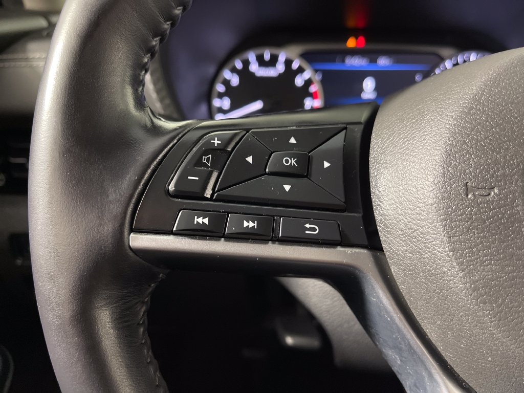 Used 2020 Nissan Sentra SV FWD image 25