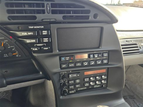 Used 1996 Chevrolet Corvette Coupe image 29