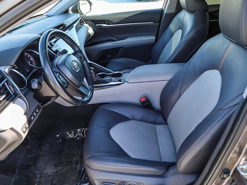 Certified 2020 Toyota Camry XLE image 17