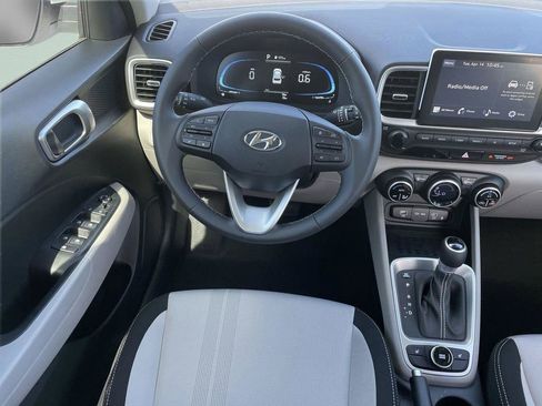 New 2026 Hyundai Venue SEL FWD image 16
