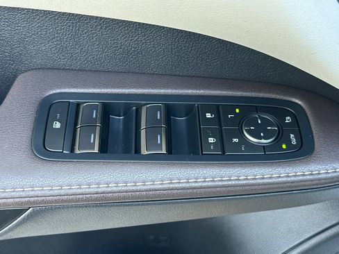 Used 2024 Lexus RX 350 FWD w/ Technology Package image 12