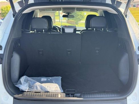 Used 2024 Ford Escape SE image 6