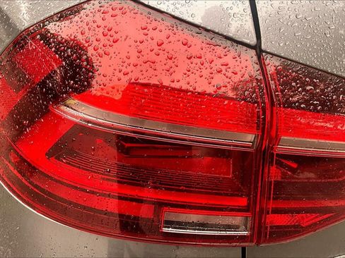 Used 2017 Volkswagen Passat 1.8T R-Line FWD image 29