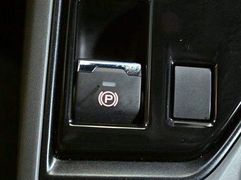 Certified 2025 Subaru Crosstrek 2.5i Limited w/ Popular Package #3A image 29