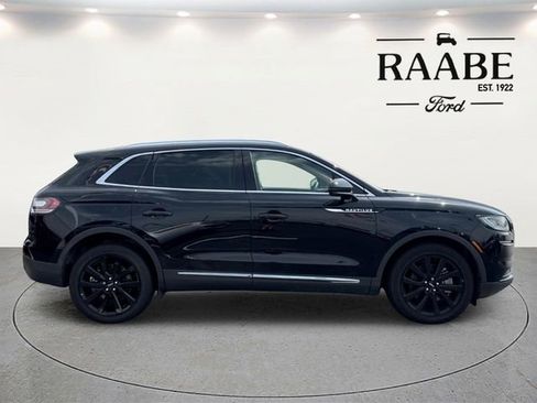 Used 2023 Lincoln Nautilus Reserve w/ Monochromatic Package AWD/4WD image 16
