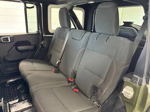 Used 2020 Jeep Wrangler Unlimited Rubicon AWD/4WD image 40