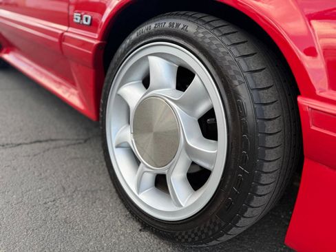 Used 1990 Ford Mustang GT image 9