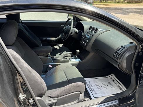 Used 2011 Nissan Altima 2.5 S w/ 2.5S Premium Pkg image 14