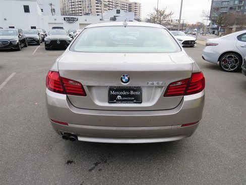 Used 2012 BMW 528i 528i image 3