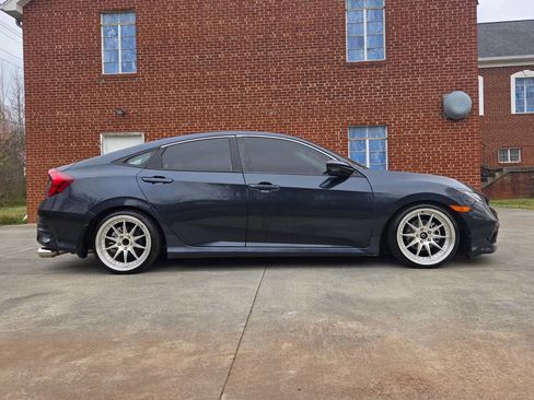 Used 2021 Honda Civic EX image 4