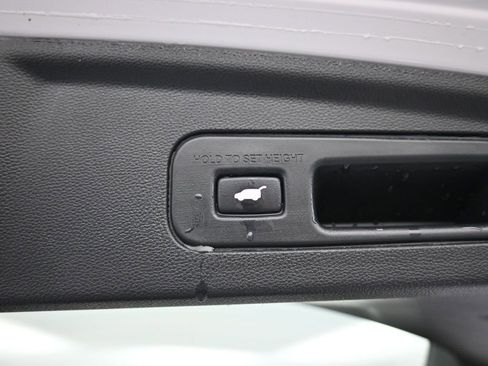 Certified 2023 Acura MDX SH-AWD image 24