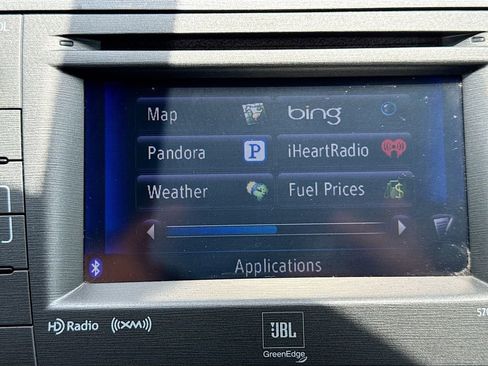 Used 2014 Toyota Prius Five w/ Preferred Accessory Package FWD image 15