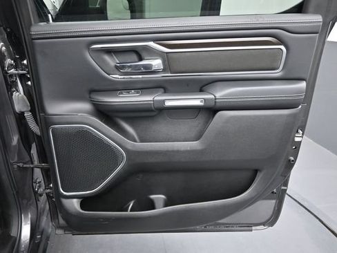 Used 2022 RAM 1500 Laramie AWD/4WD image 23