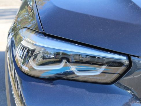 Used 2020 BMW X5 xDrive40i w/ Premium Package image 32