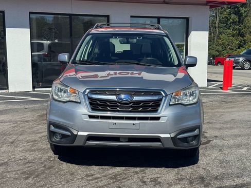 Used 2017 Subaru Forester 2.5i Premium image 11