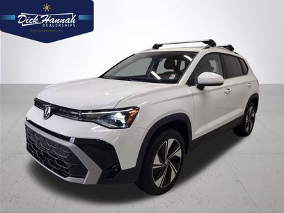 New 2026 Volkswagen Taos SE