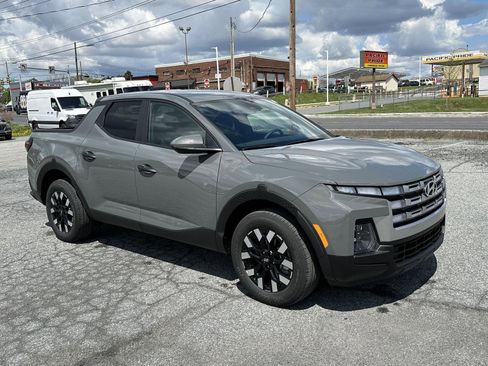 New 2026 Hyundai Santa Cruz SE AWD/4WD image 2