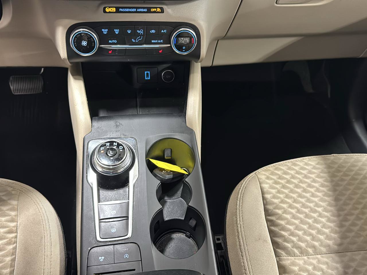 Used 2020 Ford Escape SE AWD/4WD image 21