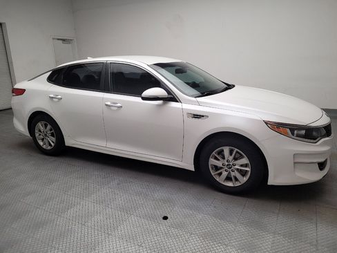 Used 2016 Kia Optima LX FWD image 11