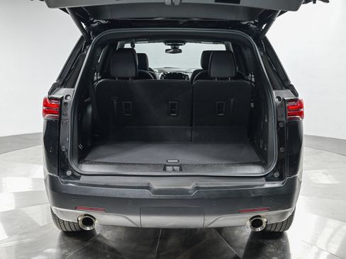 Used 2023 Chevrolet Traverse LT AWD/4WD image 6