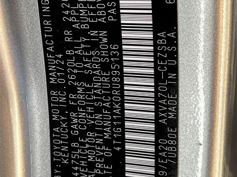 Used 2024 Toyota Camry SE image 29