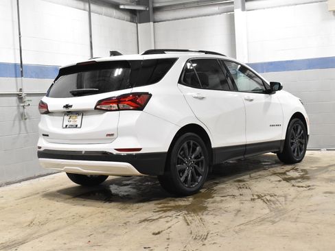 Used 2022 Chevrolet Equinox RS w/ RS Leather Package image 28
