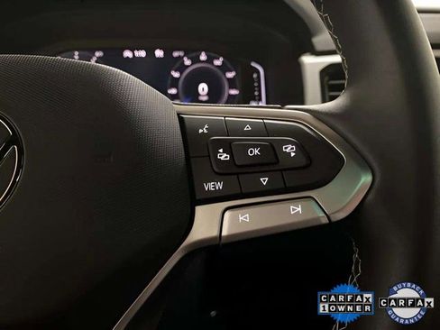 Used 2023 Volkswagen Atlas Cross Sport SE w/ Panoramic Sunroof Package image 38