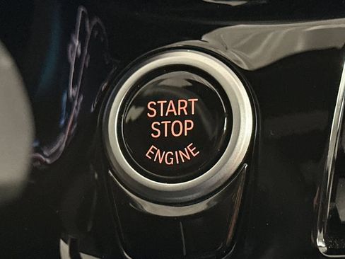 Used 2023 BMW 530e w/ Premium Package image 22