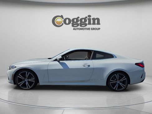 Certified 2024 BMW 430i Coupe w/ Premium Package image 3