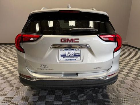Used 2018 GMC Terrain SLT w/ Preferred Package image 10