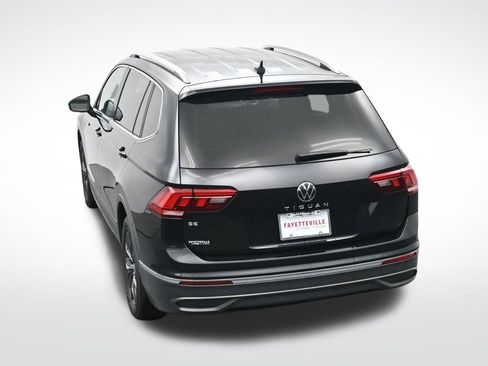 Used 2023 Volkswagen Tiguan SE FWD image 28