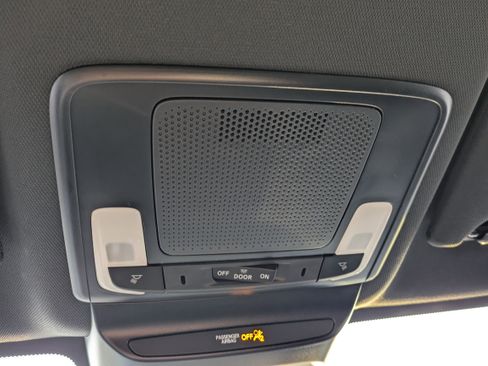 Certified 2026 Honda HR-V Sport image 28