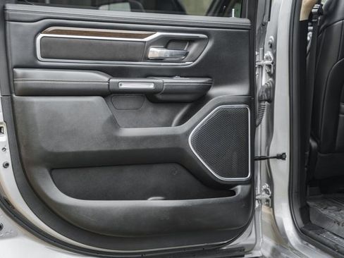 Used 2021 RAM 1500 Laramie image 40