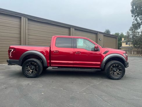 Used 2018 Ford F150 Raptor w/ Equipment Group 802A Luxury image 14