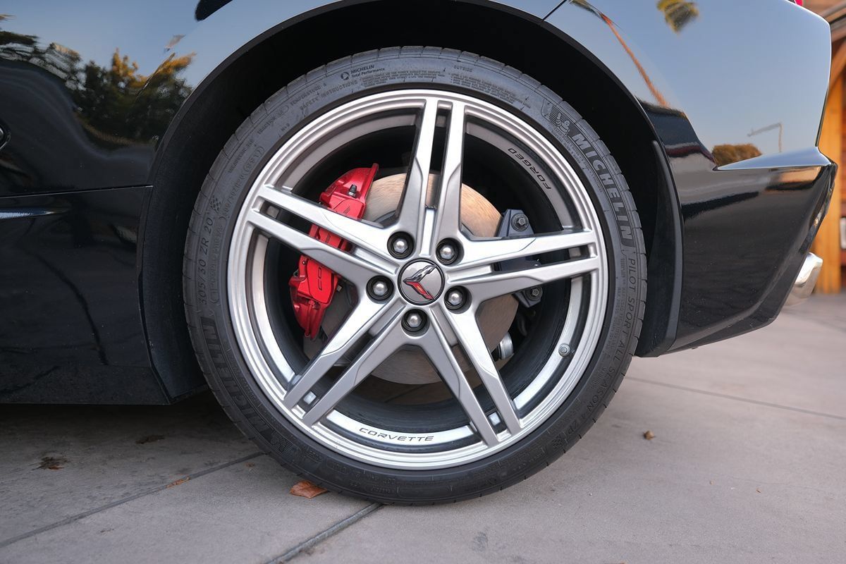 Used 2026 Chevrolet Corvette Stingray Preferred Cpe w/ Stealth Interior Trim Package RWD image 29