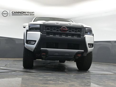 New 2026 Nissan Frontier PRO-4X w/ Tow Package AWD/4WD image 32