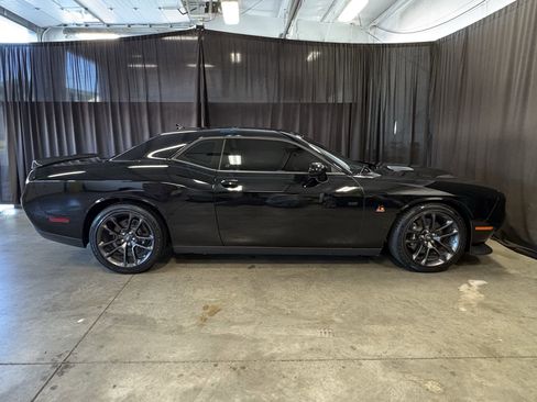 Used 2020 Dodge Challenger R/T Scat Pack RWD image 26