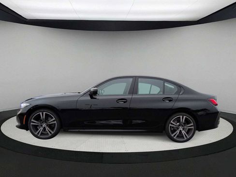 Used 2023 BMW 330i xDrive Sedan w/ Premium Package AWD/4WD image 5