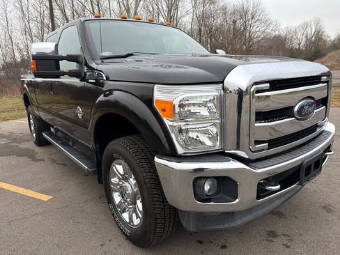 Used 2013 Ford F350 Lariat w/ Lariat Ultimate Pkg image 3