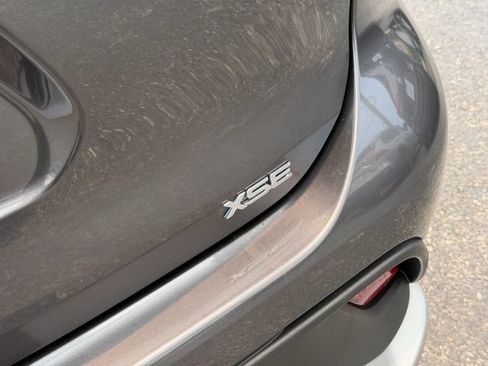 Used 2023 Toyota Highlander XSE FWD image 16