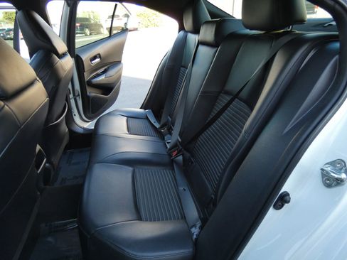 Used 2020 Toyota Corolla XSE image 47