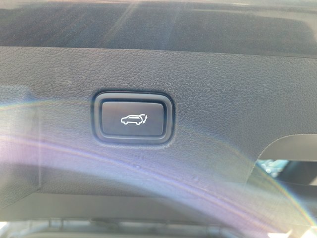 New 2026 Kia Sportage SX FWD image 16