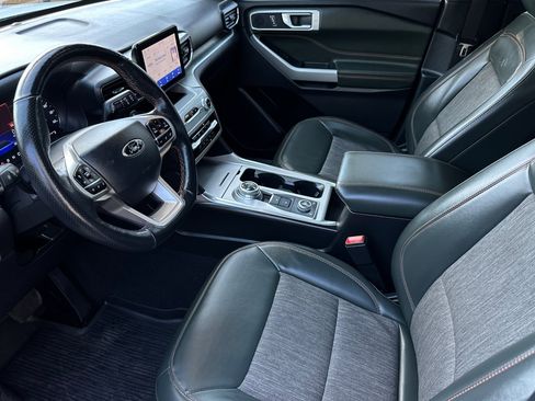 Certified 2022 Ford Explorer Timberline image 9