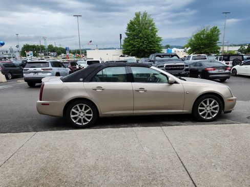 Used 2005 Cadillac STS V8 w/ Preferred Equipment Group AWD/4WD image 6