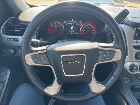 Used 2016 GMC Yukon XL Denali w/ Open Road Package AWD/4WD image 18