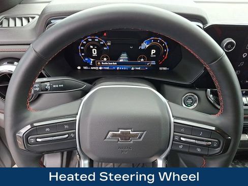 Used 2025 Chevrolet Colorado Z71 w/ Z71 Convenience Package 2 AWD/4WD image 4